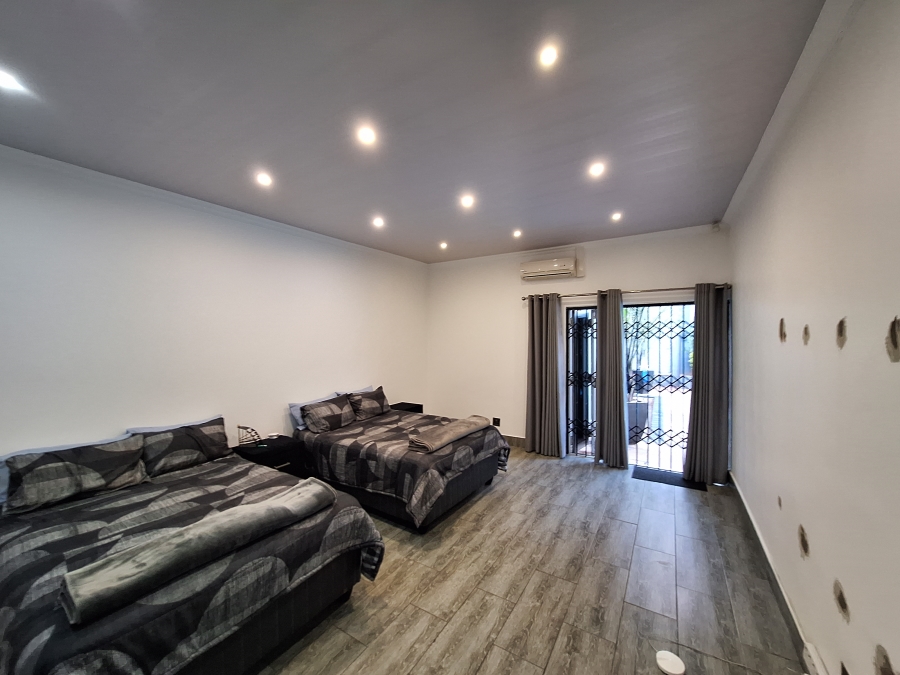 5 Bedroom Property for Sale in Protea Park North West